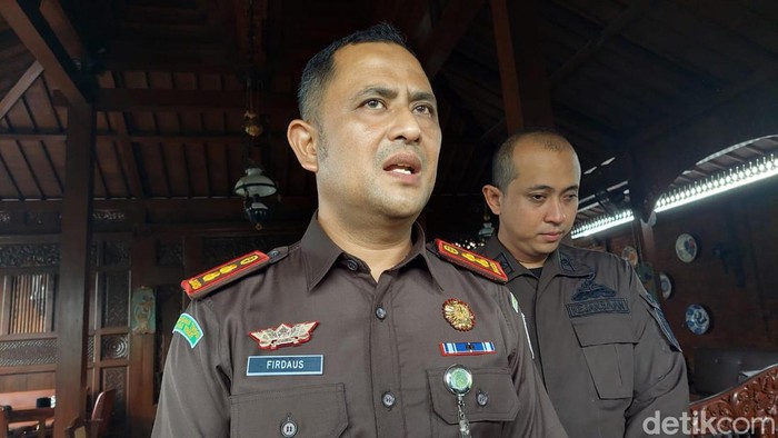 Kepala Kejari Kabupaten Jombang Tengku Firdaus