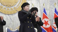 Rezim komunis itu dinilai mungkin saja memamerkan persenjataan terbaru dari program senjata nuklirnya, yang memicu kekhawatiran negara-negara tetangganya seperti Korea Selatan (Korsel) dan Jepang, juga Amerika Serikat (AS).  