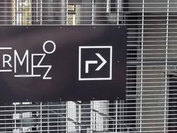 Deretan Logo Bikin Geleng-geleng, Mungkin Gegara Pakai Harga Teman