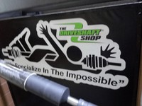 Logo yang bikin geleng-geleng