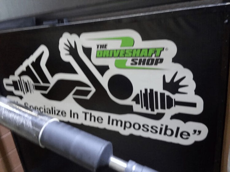 Logo yang bikin geleng-geleng