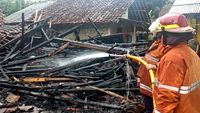 Rumah Di Sukabumi Terbakar, Seorang Nenek Tewas Terpanggang