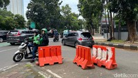 Agar pengendara bisa beradaptasi, penutupan tersebut akan dilakukan bertahap hingga Juni 2023 nanti.