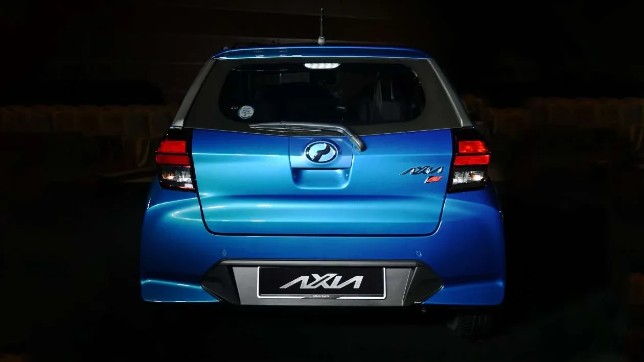 Perodua Axia (Daihatsu Ayla) di Malaysia