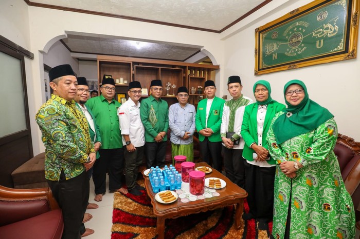 Pimpinan Ponpes Sukamanah Doakan PPP Kembali Berjaya di Usia Ke-50