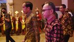 Momen Jokowi Saat Hadiri Pertemuan Industri Jasa Keuangan