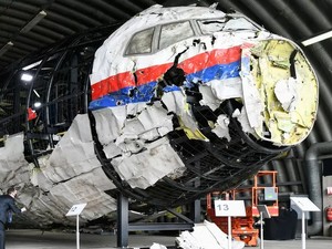 Rusia Dituntut Bertanggung Jawab Atas Jatuhnya Pesawat MH17