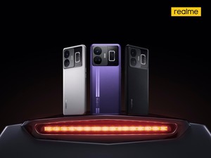 Realme Pastikan GT 3 Pakai Charger 240W, Hanya 10 Menit Full