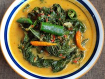 Resep Gulai Daun Singkong ala Warung Padang, Rasanya Nendang Banget
