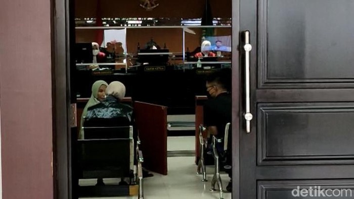 Sidang pemerkosaan anak di Sukabumi.