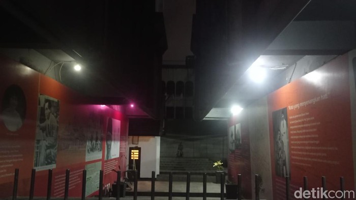 Suasan di Situs Sel Penjara Banceuy Bandung.