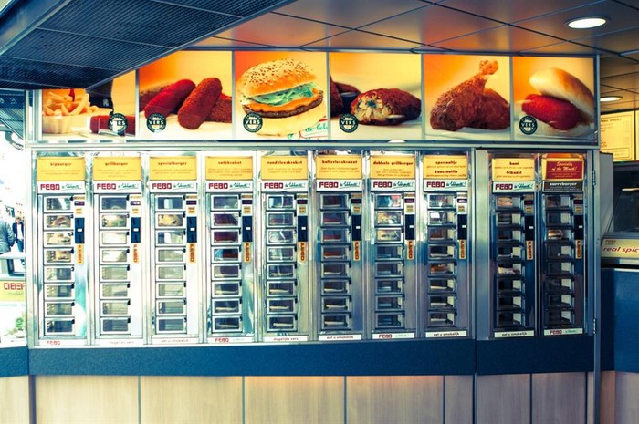 Vending Machine Vending Machine unik di berbagai negara