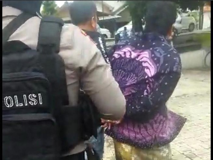 Abdul Azis, bandar sabu di Probolinggo saat diringkus polisi