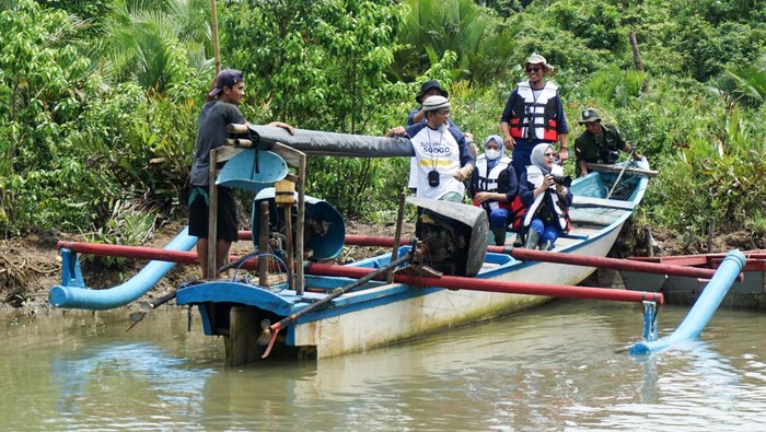 Aksi KEHATI Tanam 30.000 Bibit Mangrove Demi Kelestarian Alam Aksi KEHATI Tanam 30.000 Bibit Mangrove Demi Kelestarian Alam