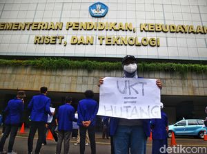 Kronologi UKT: Sempat Naik Tinggi, Turun Setelah Nadiem Dipanggil Jokowi