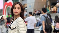 Namun dari les piano itu, Anggi Marito bisa bernyanyi sambil memainkan alat musik. (Foto: dok Instagram)