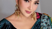 Ayah Ashanty adalah Soetjahjo Hasnoputro, salah satu staf ahli UNICEF. Foto: Instagram @ashanty_ash