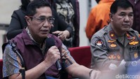 Dirtipidum Bareskrim Polri Djuhandhani Rahardjo Puro menyampaikan kasus tersebut terungkap setelah ada korban yang melapor ke Kedubes RI di Phnom Penh. Korban tersebut, kata Djuhandhani, dipekerjakan sebagai telemarketing hingga scamming dan judi online.