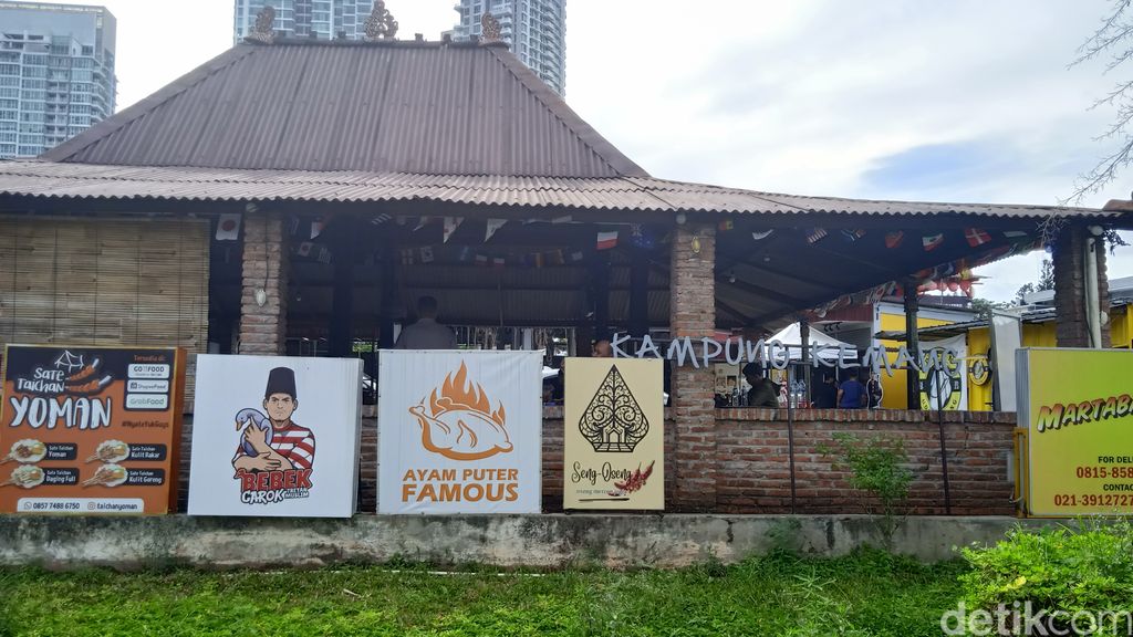 Bebek Carok: Pedasnya Juara! Nasi Bebek Madura Tretan Muslim