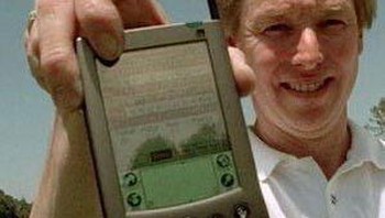 22 tahun yang lalu, Palm bernilai lebih dari gabungan Apple dan Amazon Foto: Instagram/historyinpictures