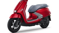 GPX Tuscany 150 secara tampilan benar-benar mirip skuter Italia. Lihat saja bagian lampu, wajah, dudukan, hingga ekornya. Foto: GPX Motors.