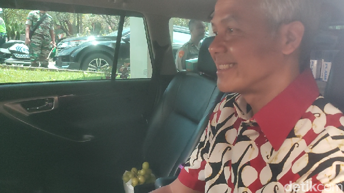 Gubernur Jawa Tengah Ganjar Pranowo di Semarang, Jumat (10/2/2023)
