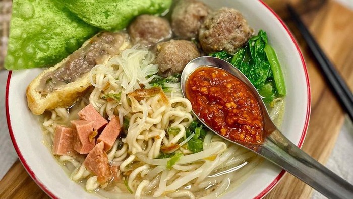 Imlek dengan Indomie-Bakso