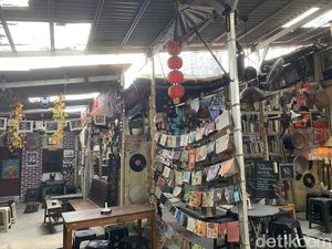 Kampoeng Gallery, Kafe Antik di Jaksel Pas buat Long Weekend