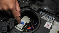 Hal ini dilakukan untuk mendukung program Pemerintah beralih ke kendaraan listrik.
