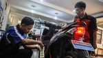 Keren, Siswa SMKN di Bandung Konversikan Motor BBM Jadi Motor Listrik