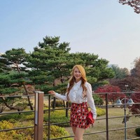 Lee Ji Young yang punya 3,5 juta murid tersebut pun mengungkap kisah di balik kerja kerasnya. Dikatakan jika ketika kecil, ia pernah hidup miskin karena itu berpikir harus sukses ketika dewasa dan bekerja keras untuk mewujudkannya. Foto: Instagram Lee Ji Young