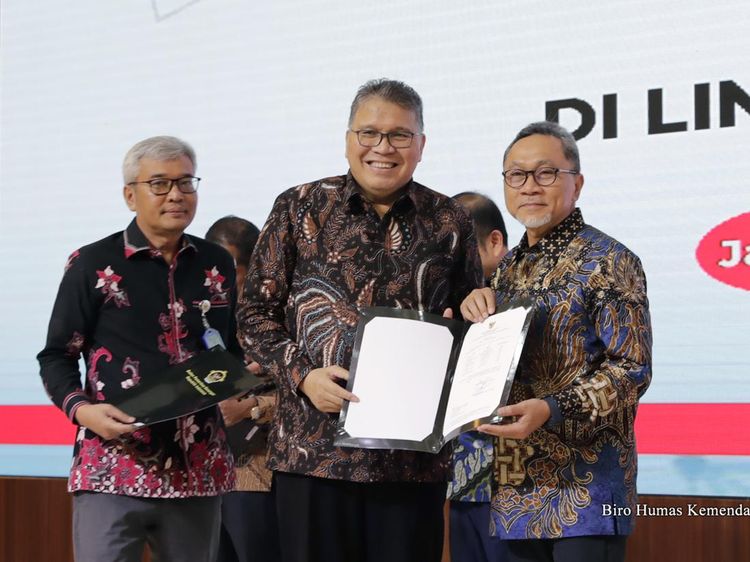 Momen Kemendag Terima Laporan Pemeriksaan BPK RI