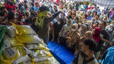Riuh Pasar Murah di Berbagai Daerah Untuk Kendalikan Inflasi Pangan