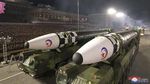 Potret Gedenya Truk Pengangkut Senjata Nuklir Kebanggaan Kim Jong Un