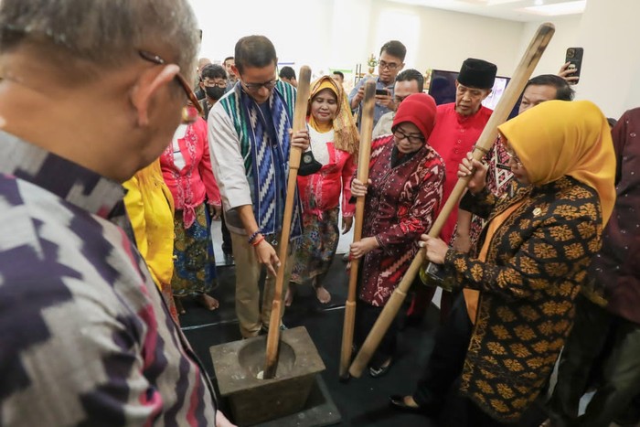 Sandiaga Uno