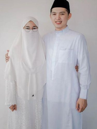 Sosok ustaz Dennis Lim dulu seorang bandar judi, kini hijrah dan menjadi pendakwah.