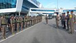 TNI-Polri Evakuasi Warga dari Ancaman KKB di Paro