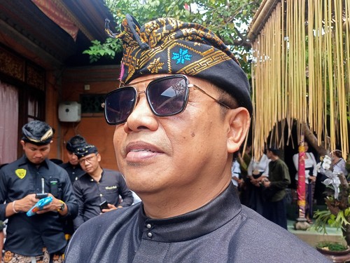 Wakil Ketua DPRD Badung, I Wayan Suyasa, Jumat (10/2/2023). (Agus Eka)
