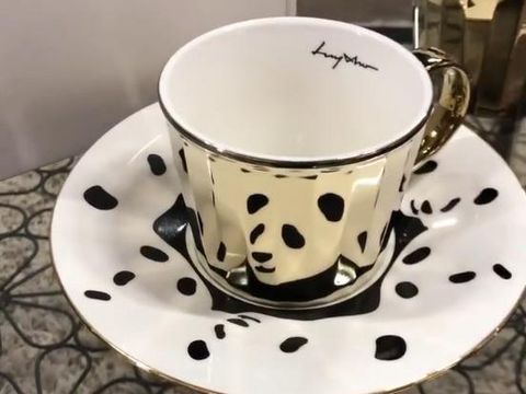 Pecahkan Rekor Dunia! Ini Cangkir Terindah dengan Refleksi yang Cantik