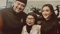 Kabar menghebohkan datang dari Cita Citata yang dikabarkan telah menikah dengan Didi Mahardika. Pernikahan mereka telah resmi, namun tak ada acara yang meriah. Foto: Instagram @cita_citata