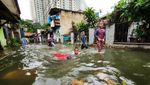 Hujan Deras di Jakarta Tadi Pagi Bikin Kawasan Ini Terendam