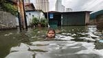 Hujan Deras di Jakarta Tadi Pagi Bikin Kawasan Ini Terendam