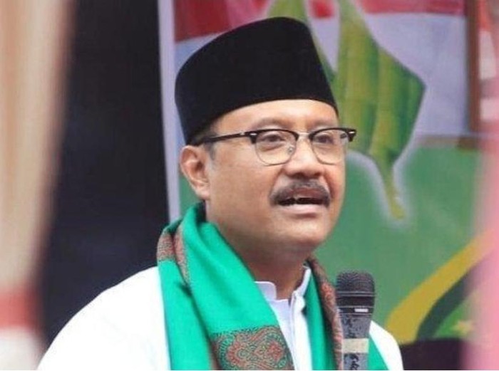 Ketua Umum PBNU KH Yahya Cholil Staquf dan Sekjen PBNU H Saifullah Yusuf