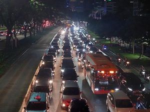 GBK Macet Imbas Konser Westlife, Jalan Asia Afrika Arah Gatsu Ditutup