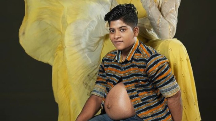 Pasangan transgender viral di India