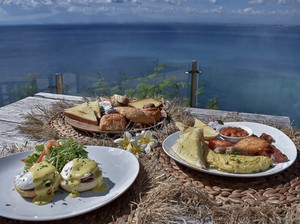 Pemandangannya Cantik! 5 Restoran di Bali Ini Berlokasi di Tepi Tebing