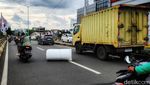 Aksi Nekat Bajaj Obesitas di Jalanan Ibu Kota