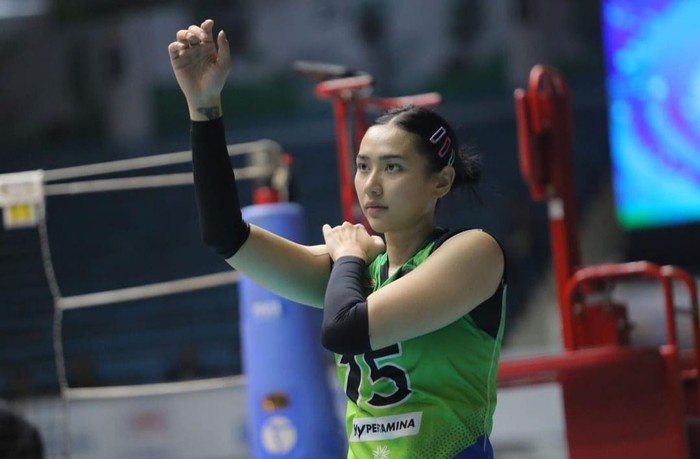 Yolla Yuliana