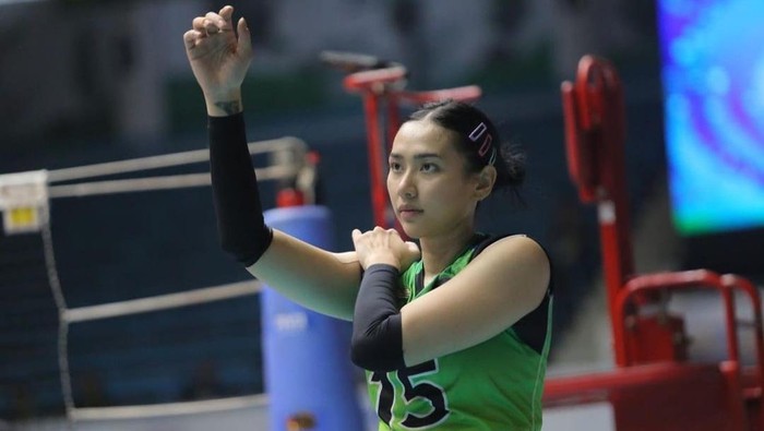 Yolla Yuliana