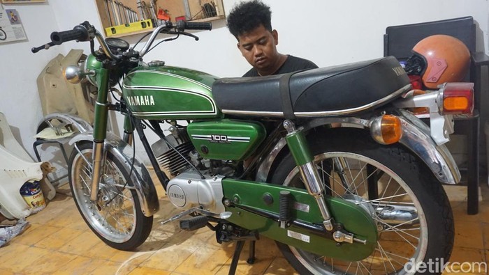Bengkel motor klasik mojokerto